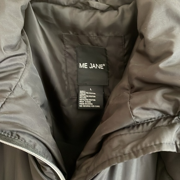 Puffer Jacket - Picture 2 of 9